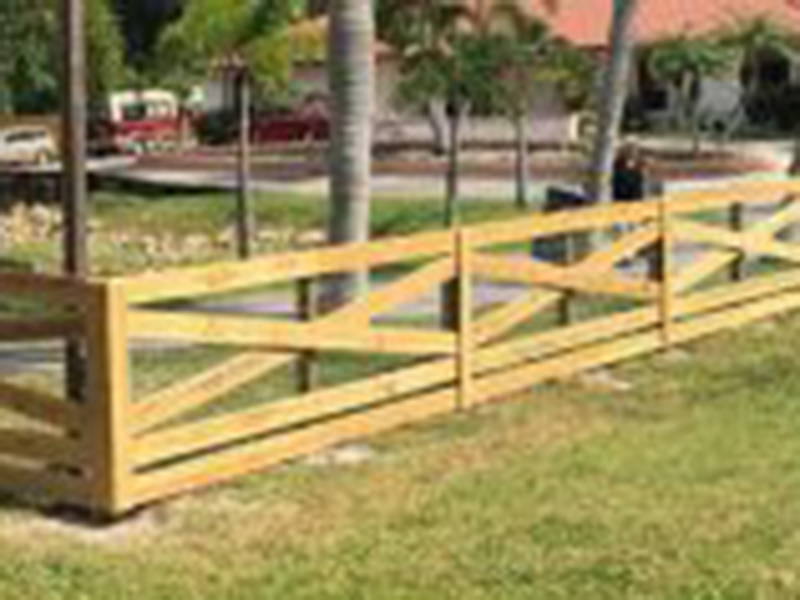Fencing Company in Wellington Florida Fencing Company in Wellington FL